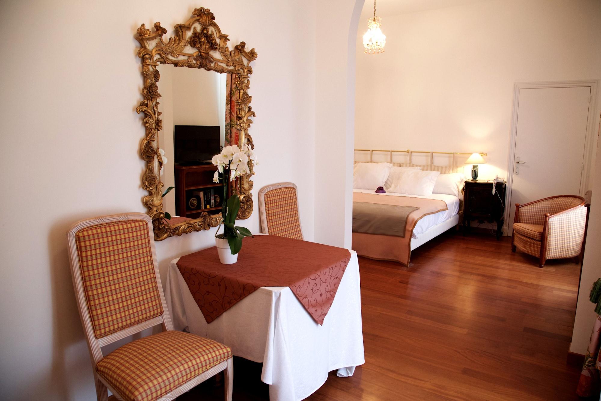 מנטון Grand Hotel Des Ambassadeurs מראה חיצוני תמונה