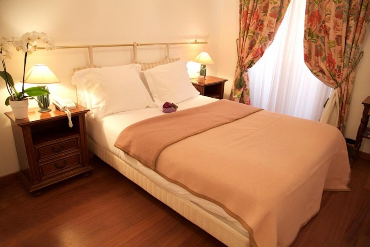 מנטון Grand Hotel Des Ambassadeurs מראה חיצוני תמונה